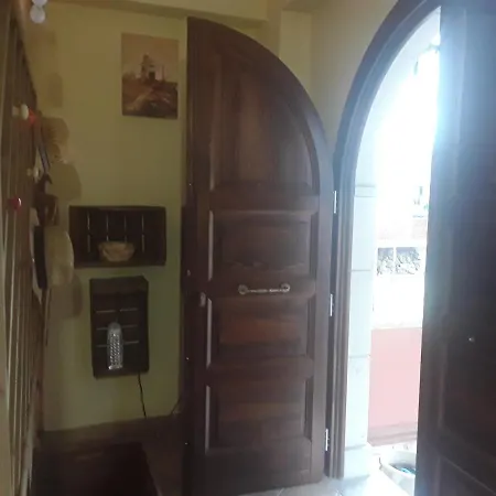 לינה וארוחת בוקר Casa Cli *