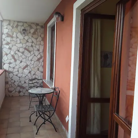 לינה וארוחת בוקר Casa Cli *